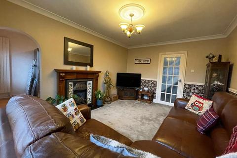 3 bedroom house for sale, The Crescent, Northallerton