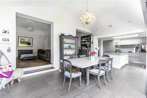 5 bedroom house for sale, Oxford Road, Teddington TW11