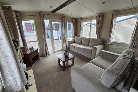 2 bedroom static caravan for sale, Tarka Holiday Park