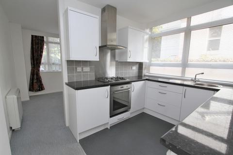 3 bedroom apartment for sale, Devonshire Place, Eastbourne BN21