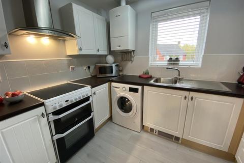 1 bedroom apartment for sale, Donington Drive, Woodville DE11