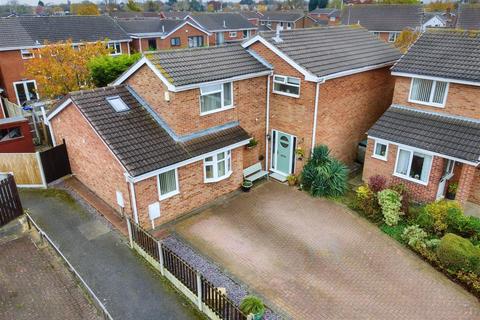 5 bedroom detached house for sale, Porlock Close, Long Eaton