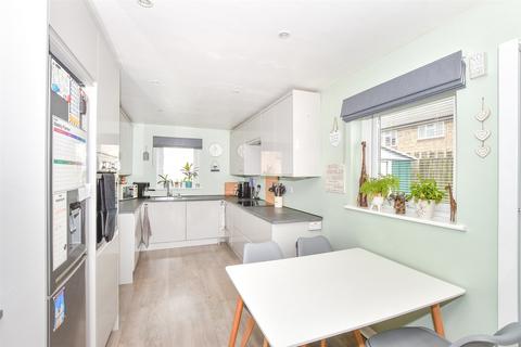 3 bedroom end of terrace house for sale, Cinque Foil, Peacehaven, East Sussex