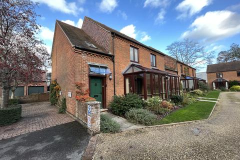 2 bedroom end of terrace house for sale, Bearwater, Hungerford RG17