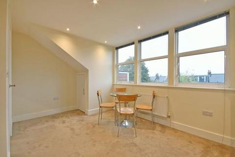 1 bedroom flat to rent, Huddlestone Road, Willesden Green