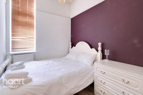 1 bedroom maisonette for sale, HARROW ON THE HILL