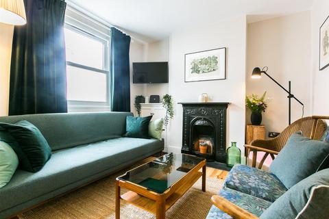 3 bedroom terraced house to rent, Upper Gardner Street, Brighton, East Sussex, BN1