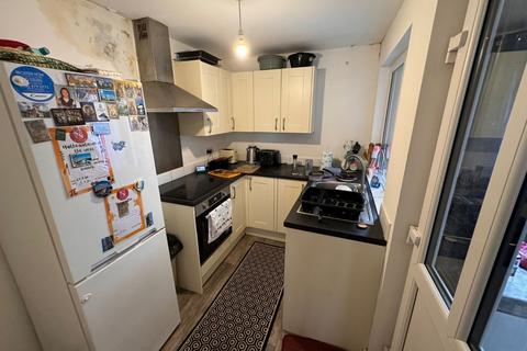 3 bedroom house to rent, Castle Street, Skipton, UK, BD23