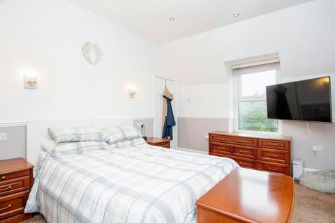 50 Alexandra Road, St Austell, PL25 4QN