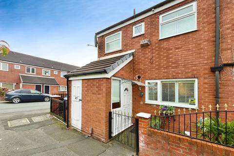 3 bedroom end of terrace house for sale, Spa Close, Reddish, Stockport, SK5