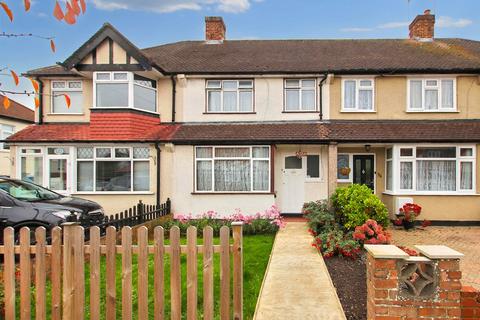 3 bedroom terraced house for sale, Chaffinch Avenue, Shirley