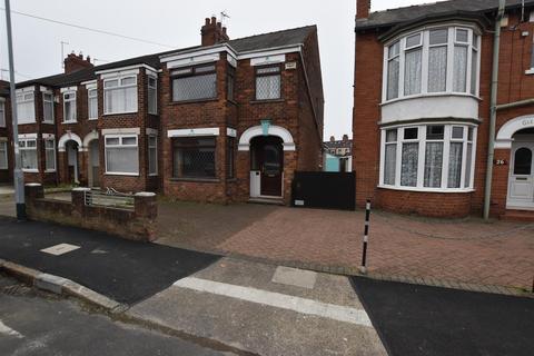 3 bedroom end of terrace house for sale, Watt Street, Hull