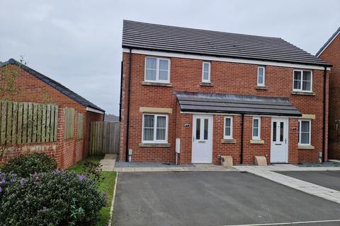 3 bedroom semi-detached house to rent, Heol Dyffryn Aur, KIDWELLY SA17