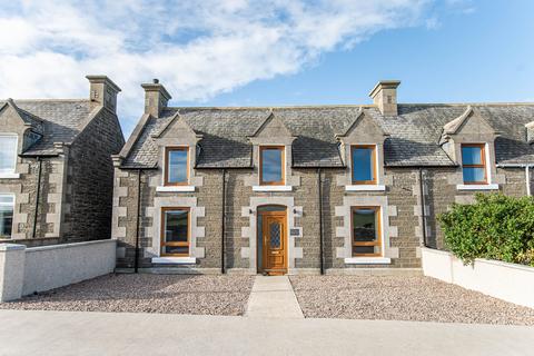 4 bedroom semi-detached house for sale, Shore Houses, Ackergill, Wick, Highland. KW1 4RJ