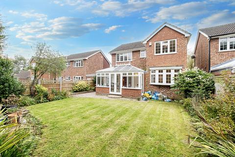 4 bedroom detached house for sale, Appletree Close, Doddinghurst, Brentwood, Essex