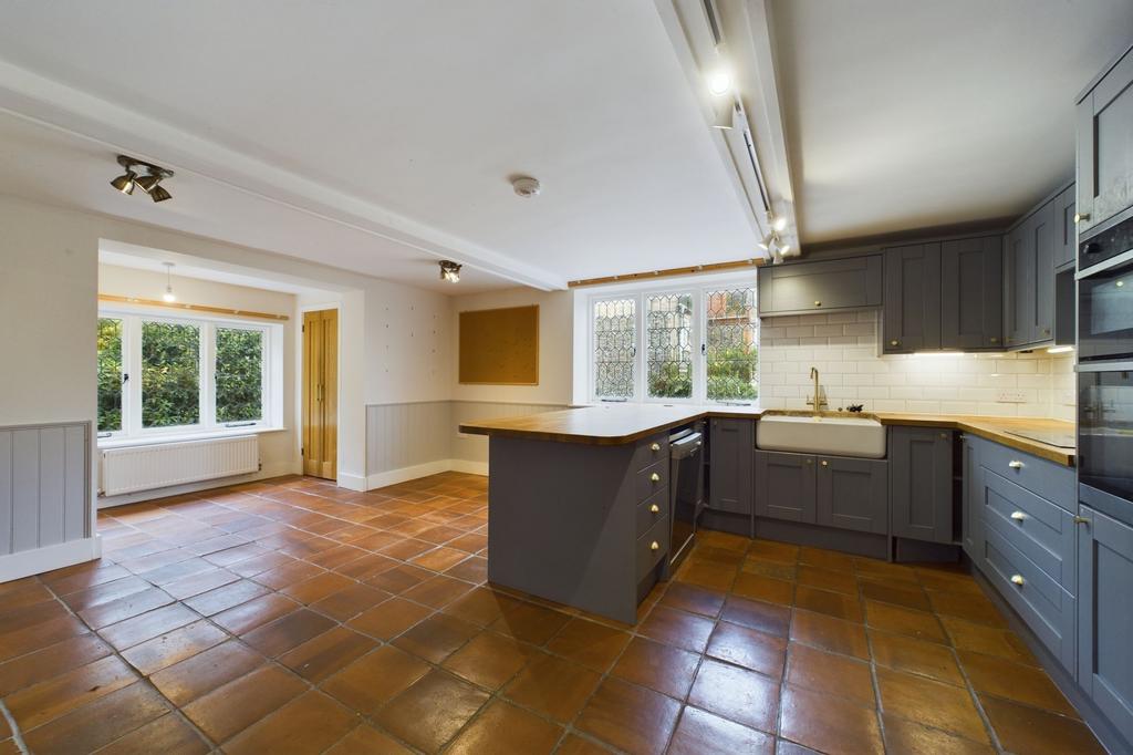 Kitchen/Breakfast Room