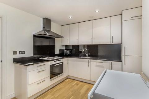 1 bedroom flat to rent, Windmill Road, Brentford TW8