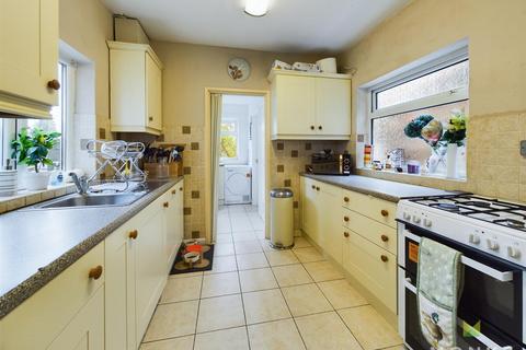 3 bedroom terraced house for sale, Park Avenue, Oswestry