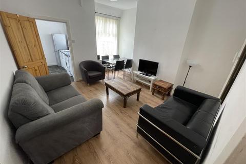 3 bedroom terraced house to rent, Brailsford Road, Fallowfield, Manchester