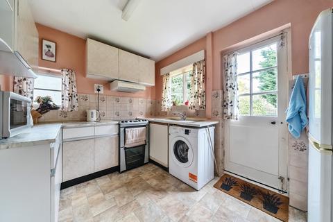 3 bedroom semi-detached house for sale, Wellington Road, Bromley