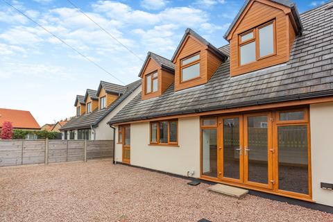 4 bedroom detached house for sale, Marsh Way, Coleford