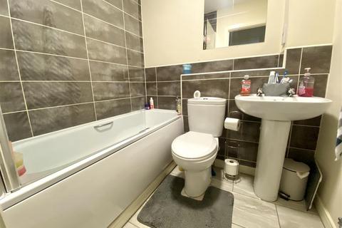 45 Ferridays Fields, Woodside, Telford, TF7 5GH
