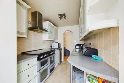 35 Laburnum Road, Gloucester, GL1 5PG