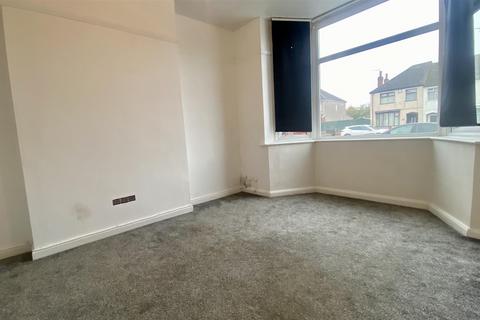 2 bedroom end of terrace house to rent, Sewall Highway, Wyken, Coventry