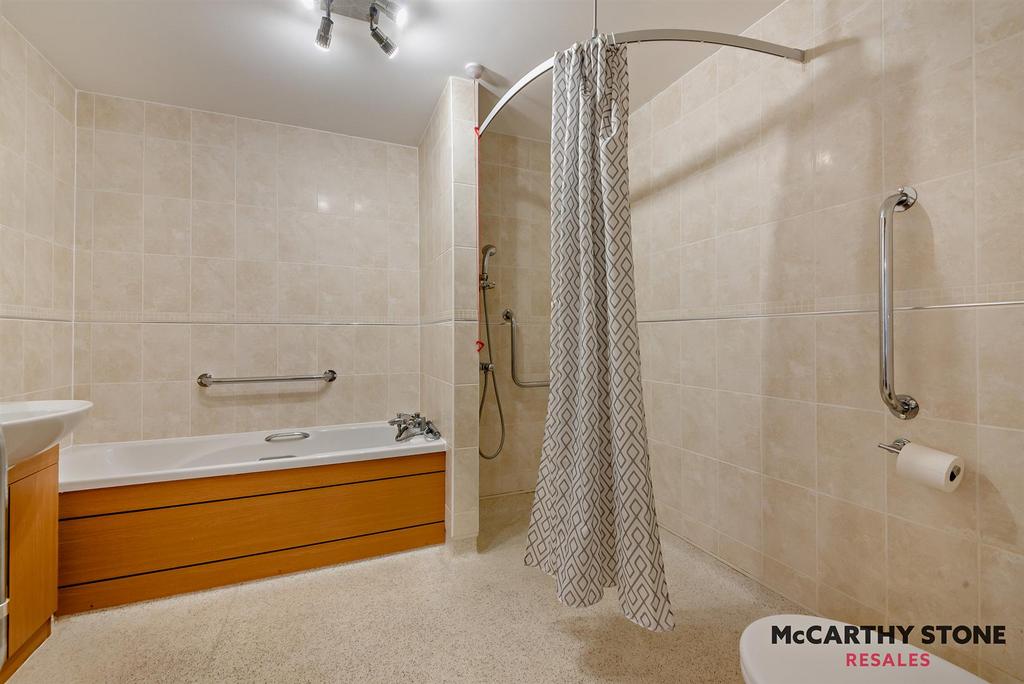 8624044-interior13-800.jpg
