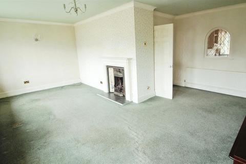 3 bedroom semi-detached bungalow for sale, Thorne Grove, Leeds LS26