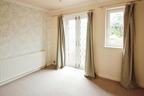 3 bedroom semi-detached house for sale, Thorne Grove, Leeds LS26