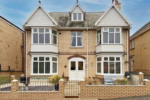 2 bedroom flat for sale, Hillsborough Road, Ilfracombe EX34