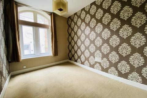 2 bedroom flat to rent, 3A St Andrew Street, Dumfries, DG1 1BS