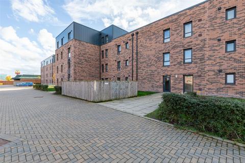 1 bedroom flat for sale, Kestrel Way, Perth