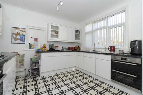 4 bedroom house for sale, Dudley Road, Brighton