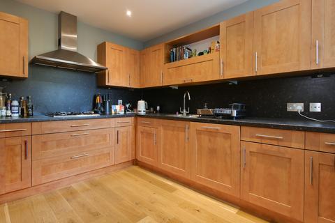 3 bedroom flat for sale, 5/5 Meggetland Square, Craiglockhart, Edinburgh, EH14 1XP