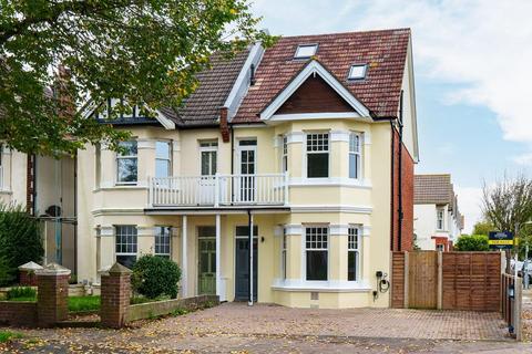 4 bedroom semi-detached house for sale, New Church Road, Hove BN3