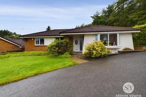 3 bedroom detached bungalow to rent, Beardwood Park, Blackburn, BB2