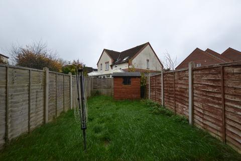 2 bedroom terraced house to rent, Paddock Close, Bradley Stoke, Bristol, BS32