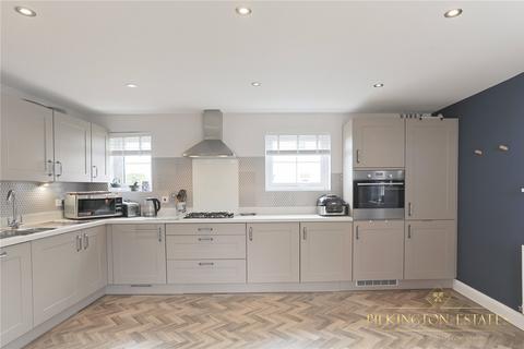 21 Chapel Gate, Launceston, PL15 7FX