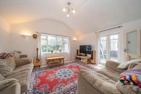 3 bedroom end of terrace house for sale, Aylesbury HP21