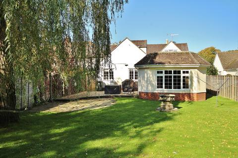 4 bedroom detached house for sale, The Crescent, Witney, OX28