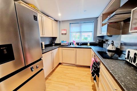 2 bedroom apartment to rent, Moor Lane, Salford, M7