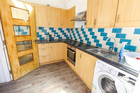 35A West Green Road, London N15 5BY