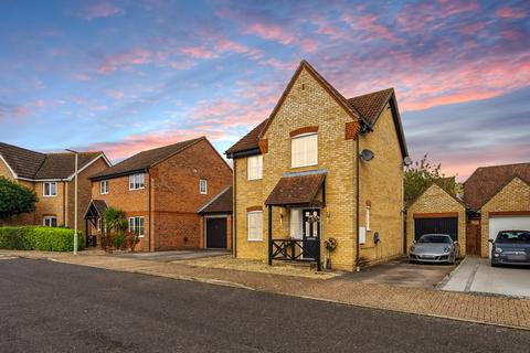 3 bedroom detached house for sale, Wainwright Street, Bishop's Stortford, Hertfordshire