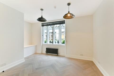 2 bedroom flat to rent, Fouberts Place, London, Greater London, W1F