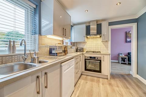 38 Mayfair Close, Great Sankey, Warrington, WA5 3PL