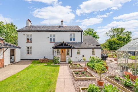 4 bedroom detached house for sale, The Chequer, Bronington, SY13