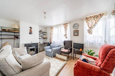 2 bedroom flat for sale, St Stephens Road, London E3