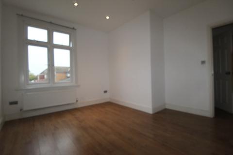 2 bedroom flat to rent, Breamore Road, Seven Kings, Essex, IG3